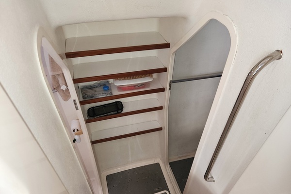 Raun Tasol 43ft Voyage Yachts Yacht For Sale