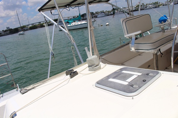Raun Tasol 43ft Voyage Yachts Yacht For Sale