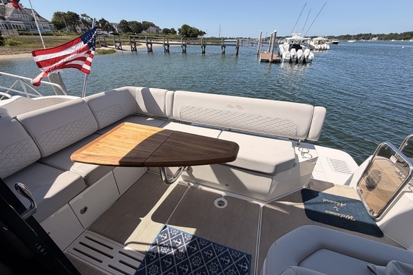 2017 Sea Ray 46