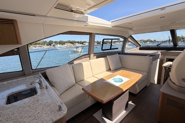 2017 Sea Ray 46