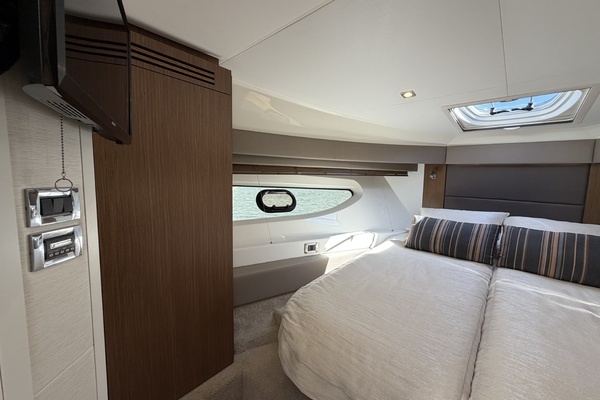 2017 Sea Ray 46