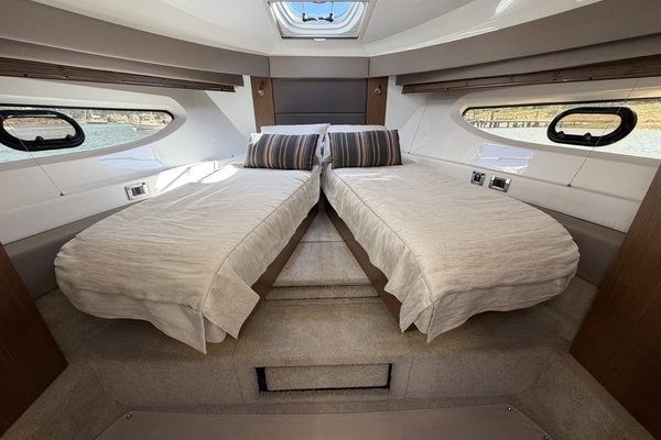 2017 Sea Ray 46