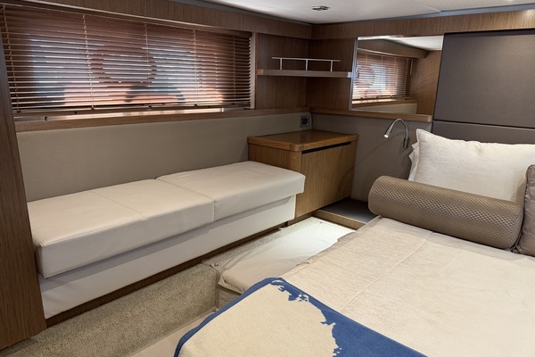 2017 Sea Ray 46