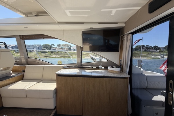 2017 Sea Ray 46