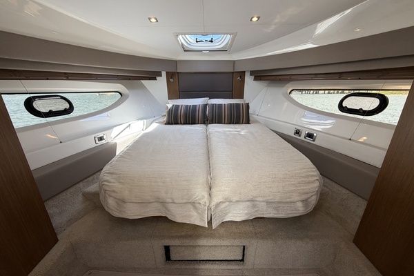 2017 Sea Ray 46