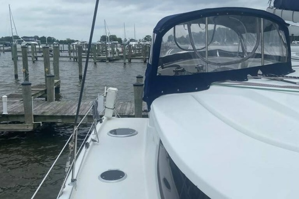 Fountaine Pajot Lipari Yacht For Sale