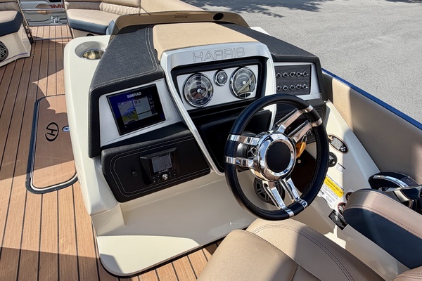 25ft Harris Yacht For Sale