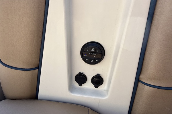 25ft Harris Yacht For Sale