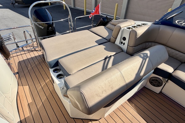25ft Harris Yacht For Sale