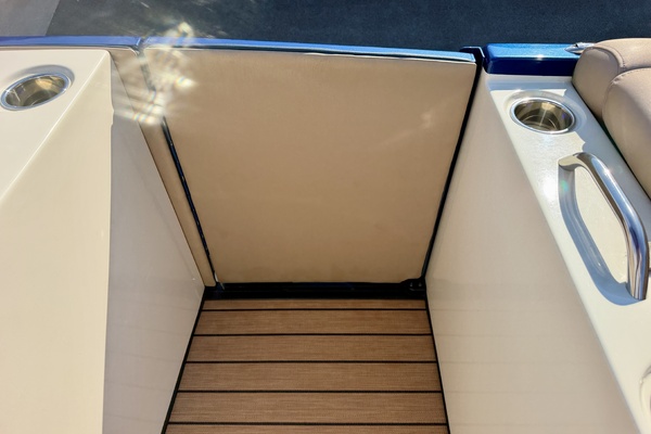 25ft Harris Yacht For Sale
