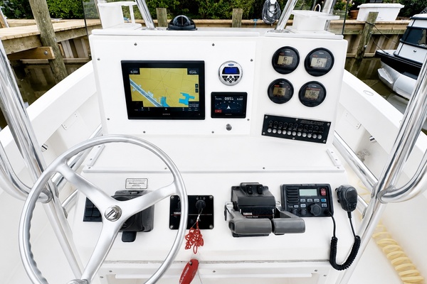 23ft Regulator Yacht For Sale