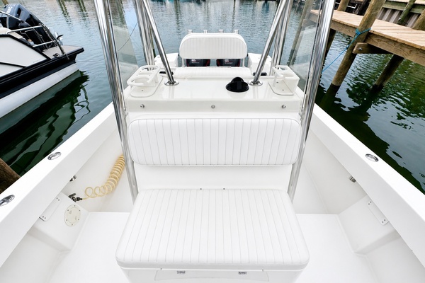 23ft Regulator Yacht For Sale