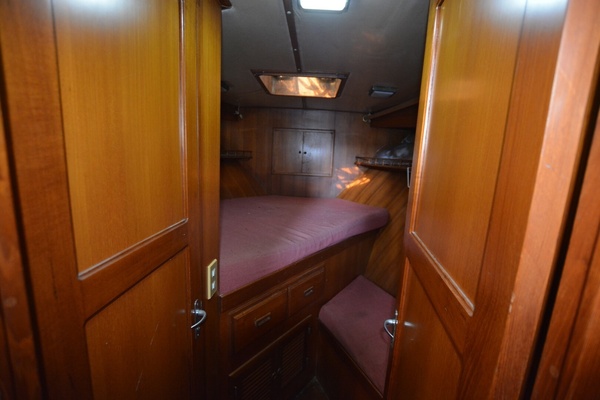 Diamond Girl 36ft Nova Yacht For Sale