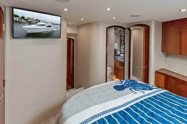 Happy Hour 80ft Hatteras Yacht For Sale