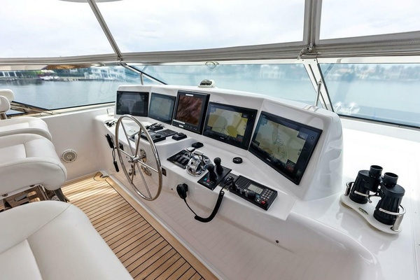 Happy Hour 80ft Hatteras Yacht For Sale