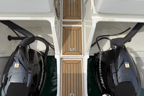 Take Five 37ft Sea Ray Yacht For Sale