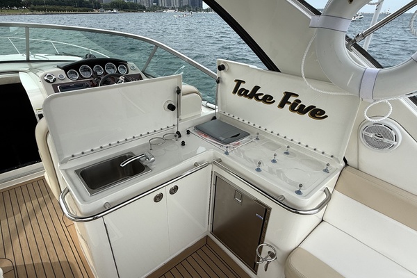 Take Five 37ft Sea Ray Yacht For Sale