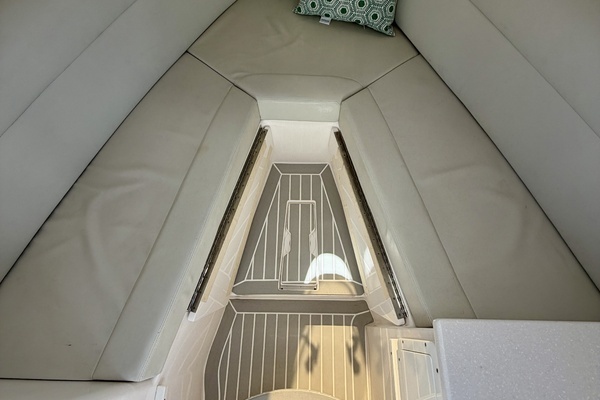 Intrepid 327 Cuddy 2020 Yacht For Sale