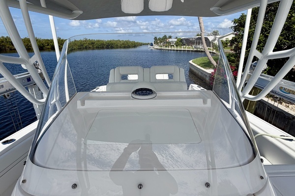 Intrepid 327 Cuddy 2020 Yacht For Sale