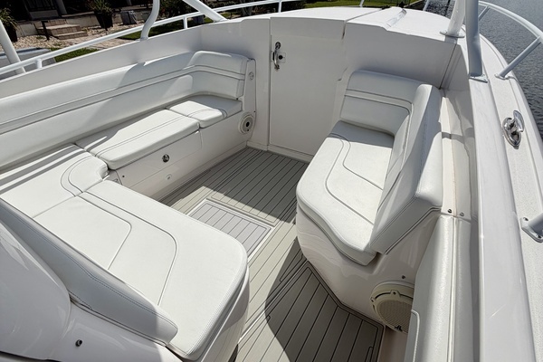 Intrepid 327 Cuddy 2020 Yacht For Sale