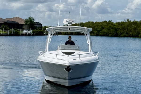 Intrepid 327 Cuddy 2020 Yacht For Sale