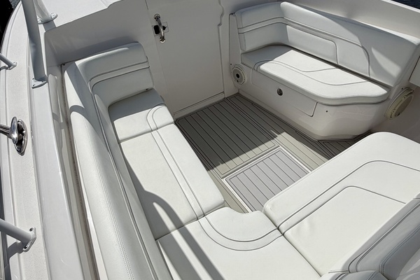 Intrepid 327 Cuddy 2020 Yacht For Sale