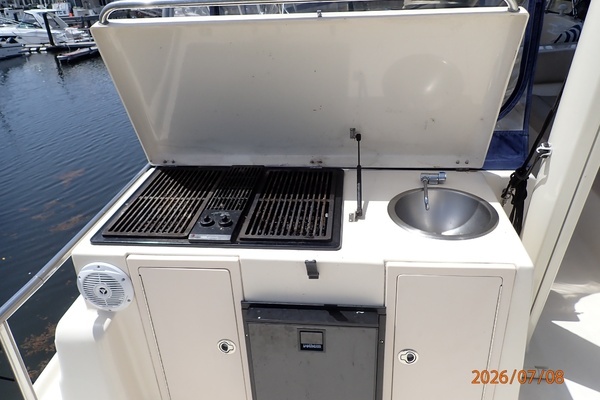2004 Mainship 40
