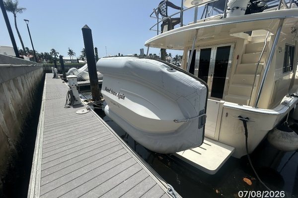 2004 Mainship 40