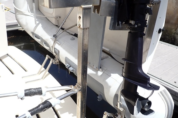 2004 Mainship 40