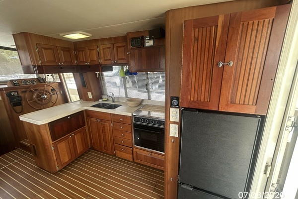 2004 Mainship 40