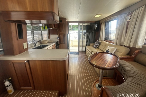 2004 Mainship 40