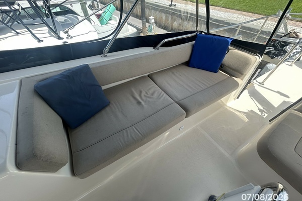 2004 Mainship 40