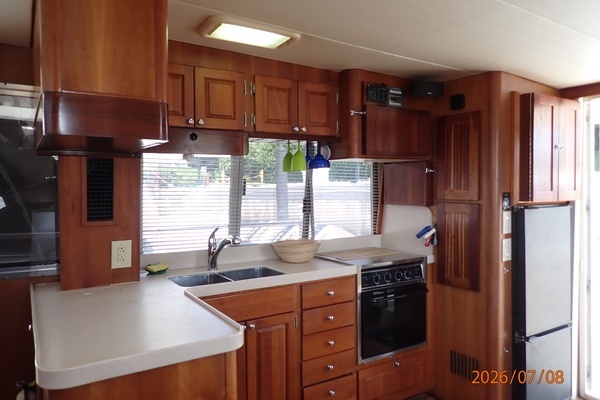 2004 Mainship 40