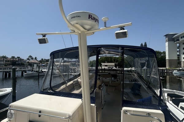 2004 Mainship 40
