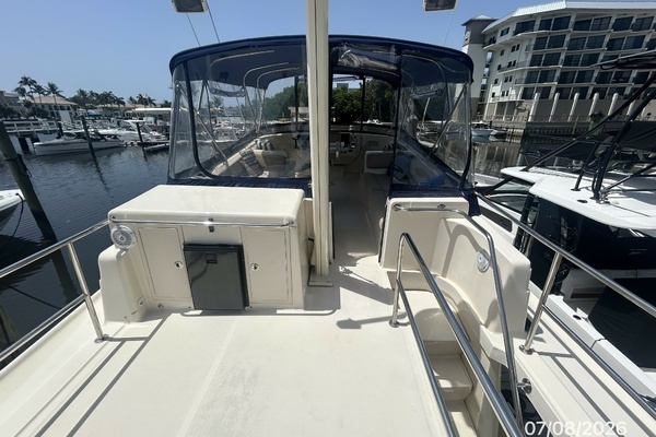 2004 Mainship 40