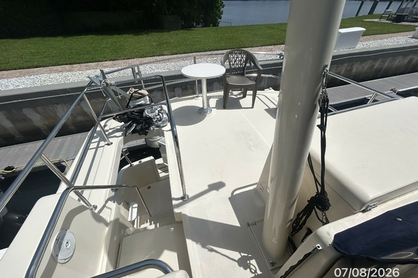 2004 Mainship 40