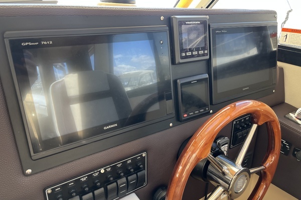 2014 Cutwater 30
