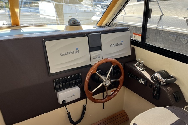 2014 Cutwater 30