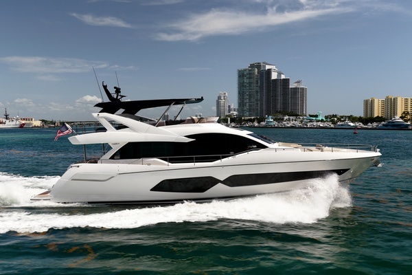 2025 Sunseeker 76