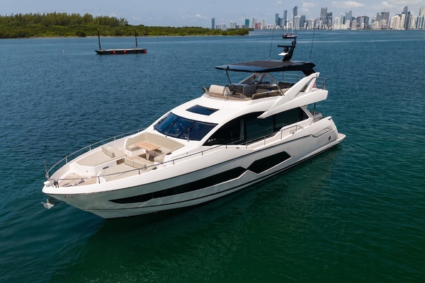 2025 Sunseeker 76
