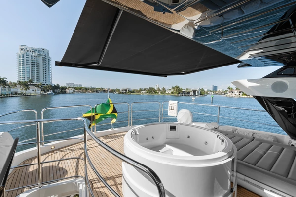2024 Sunseeker 95