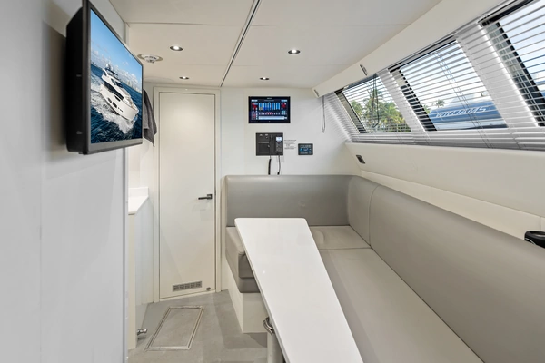 2024 Sunseeker 95