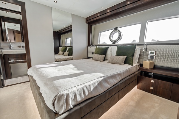 Accidental Success II 95ft Sunseeker Yacht For Sale