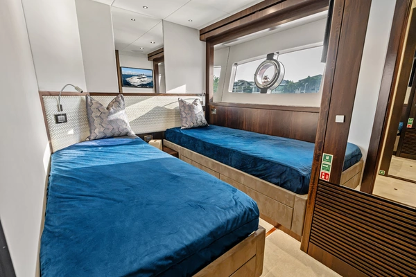 2024 Sunseeker 95