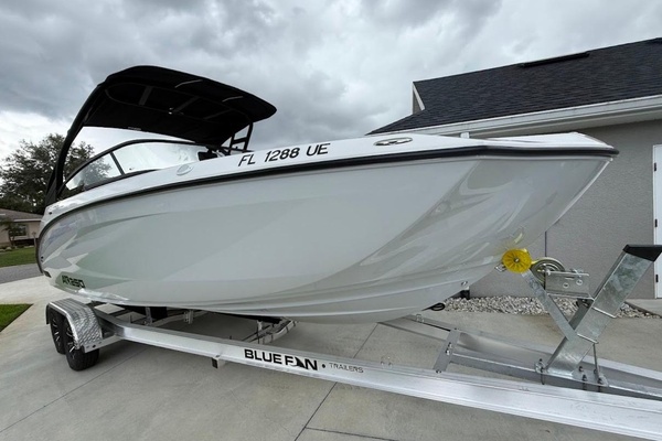 24ft Yamaha Boats Yacht For Sale