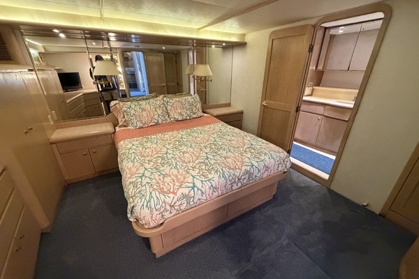 West Bay  Yacht For Sale