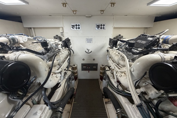 58ft West Bay Yacht For Sale