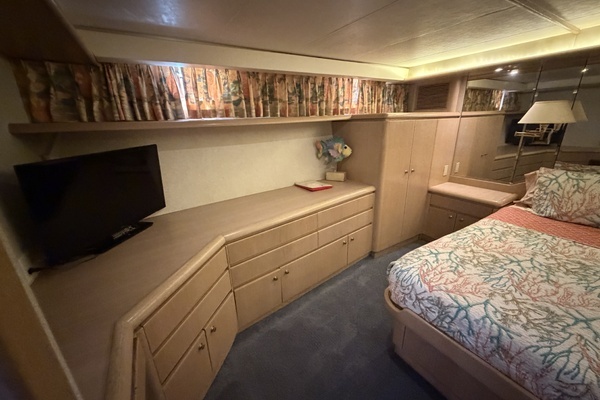 West Bay  Yacht For Sale