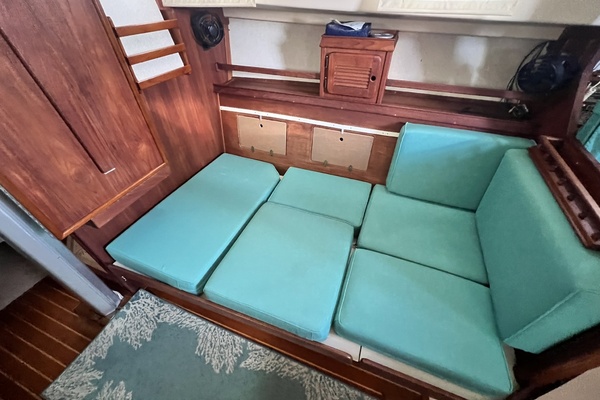 Lazy Susan 31ft Island Packet Yacht For Sale