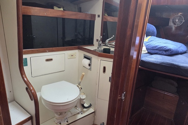 Slainte 38ft Sabre Yacht For Sale